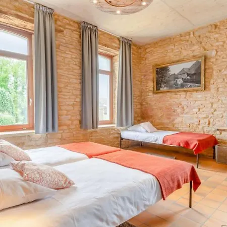 Spacious In With Private Pool Villa *