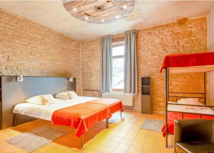 Villa Spacious In With Private Pool *