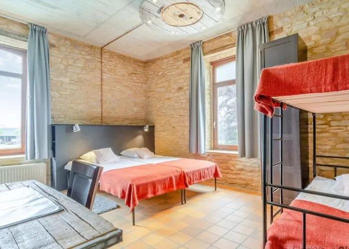 Villa Spacious In With Private Pool *